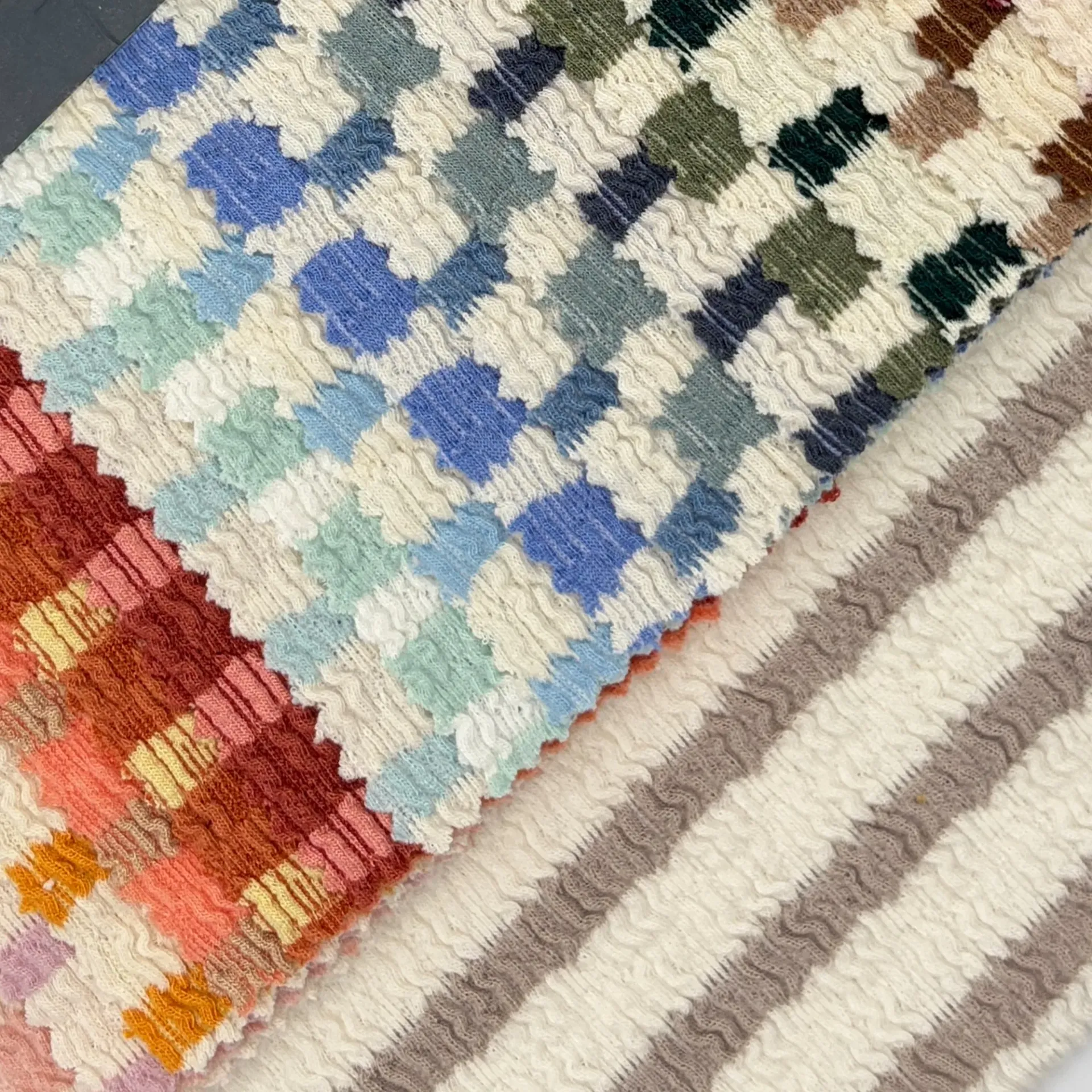 Classic Crinkle Stripe (Cream/Black)