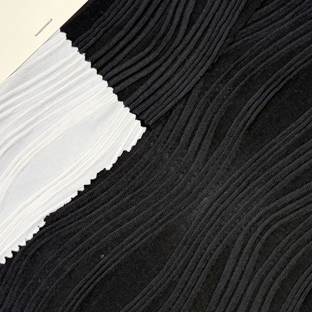 Liquid Pleat